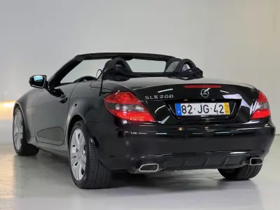 Mercedes-Benz SLK 200 2010 - 17950 EUR, 112597 km - AUTO.MOTO.pt - 112597km - foto 4 de 34