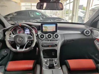 Mercedes-Benz C 63 AMG 2015 - 59500 EUR, 60000 km - AUTO.MOTO.pt - 60000km - foto 43 de 51