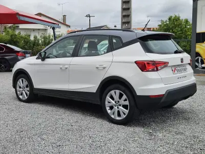 SEAT Arona 2018 - 15500 EUR, 115150 km - AUTO.MOTO.pt - 115150km - foto 3 de 51