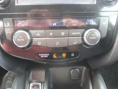 Nissan Qashqai 2016 - 13990 EUR, 190000 km - 190000km - foto 15 de 25