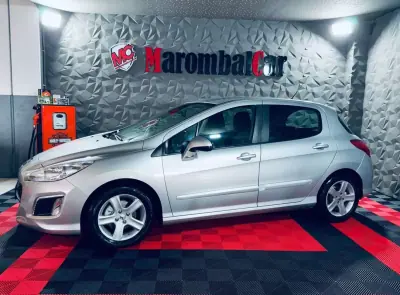 Peugeot 308 2012 - 6450 EUR, 226882 km - AUTO.MOTO.pt - 226882km - foto 4 de 20