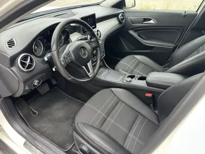 Mercedes-Benz GLA 180 2015 - 18990 EUR, 192000 km - 192000km - foto 12 de 20