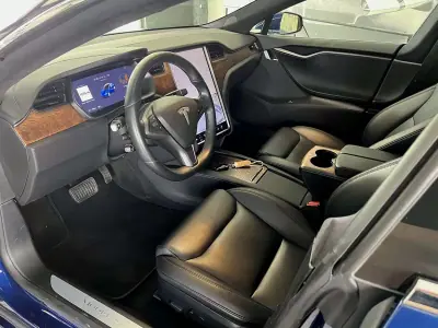 Tesla Model S 2020 - 46800 EUR, 44110 km - 44110km - foto 6 de 25