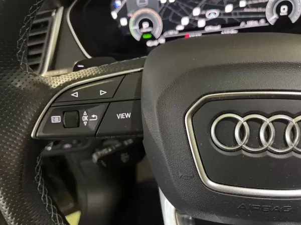 Audi Q5 Sportback 2023 - 44500 EUR, 89000 km - AUTO.MOTO.pt - 89000km - foto 22 de 47