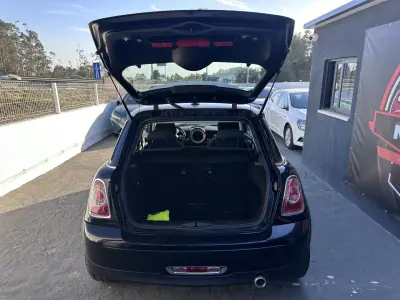 MINI Cooper 2012 - 10500 EUR, 210000 km - AUTO.MOTO.pt - 210000km - foto 8 de 40