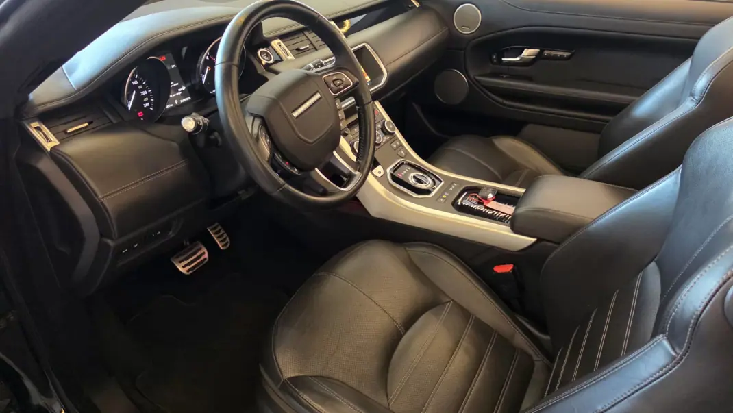 Land Rover Range Rover Evoque Cabrio 2017 - 28750 EUR, 133417 km - 133417km - foto 38 de 62