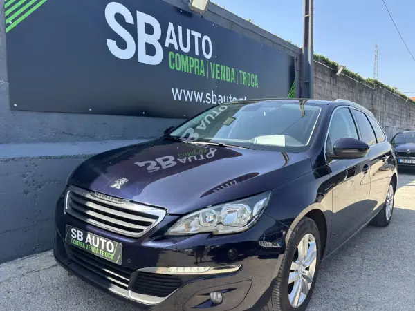 Peugeot 308 SW 2015 - 7500 EUR, 178000 km - AUTO.MOTO.pt - 178000km - foto 2 de 19