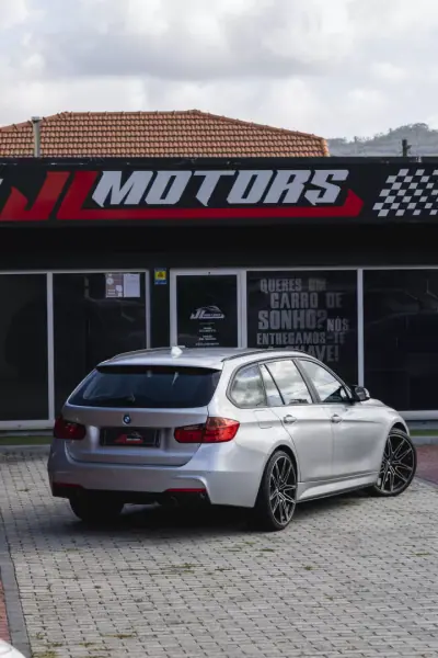 BMW 320 2015 - 19900 EUR, 169020 km - 169020km - foto 32 de 35