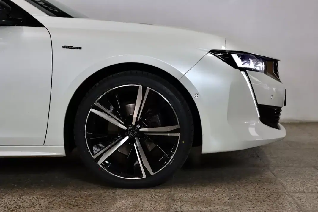 Peugeot 508 SW 2019 - 23900 EUR, 76077 km - AUTO.MOTO.pt - 76077km - foto 32 de 40