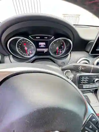 Mercedes-Benz A 180 2016 - 14900 EUR, 170310 km - AUTO.MOTO.pt - 170310km - foto 17 de 27