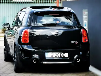 MINI Countryman 2012 - 12950 EUR, 213000 km - AUTO.MOTO.pt - 213000km - foto 3 de 5