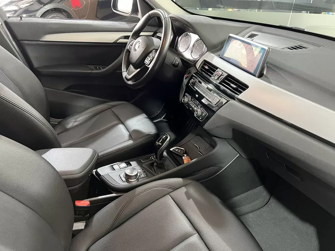BMW X1 2019 - 22800 EUR, 112103 km - AUTO.MOTO.pt - 112103km - foto 16 de 23