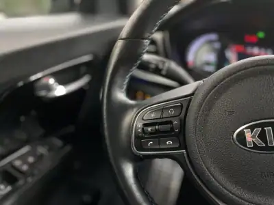 Kia e-Niro 2021 - 33500 EUR, 69000 km - AUTO.MOTO.pt - 69000km - foto 45 de 51