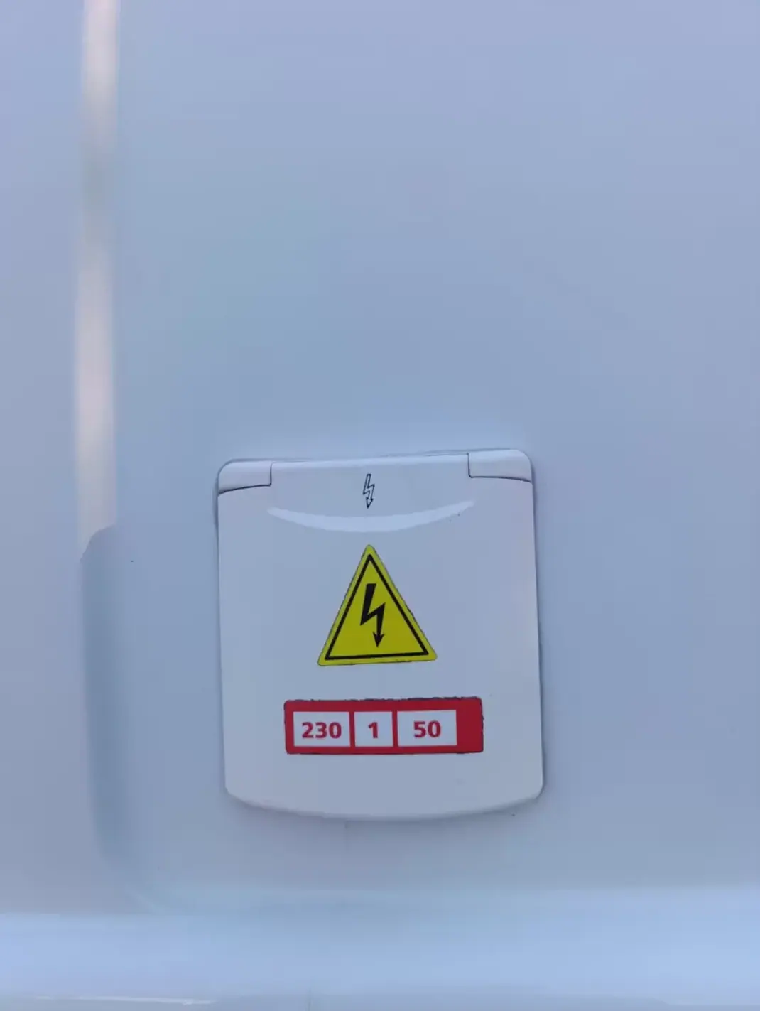 Mercedes-Benz 2017 - 18500 EUR, 74796 km - AUTO.MOTO.pt - 74796km - foto 7 de 17