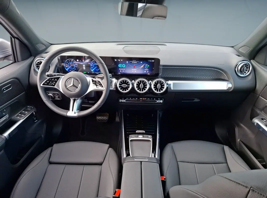 Mercedes-Benz EQB 2025 - 25800 EUR, 10000 km - 10000km - foto 5 de 7