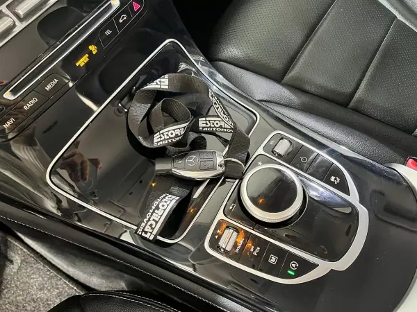 Mercedes-Benz GLC 220 2018 - 35600 EUR, 100274 km - AUTO.MOTO.pt - 100274km - foto 14 de 21