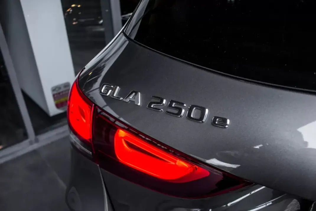 Mercedes-Benz GLA 250 2023 - 38790 EUR, 69317 km - AUTO.MOTO.pt - 69317km - foto 12 de 48