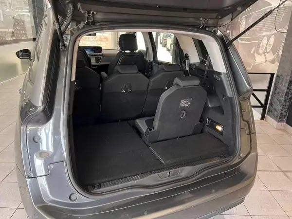 Citroën C4 Grand Picasso 2014 - 12900 EUR, 250524 km - AUTO.MOTO.pt - 250524km - foto 15 de 15