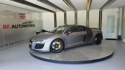 Audi R8 Coupé 2008 - 69500 EUR, 124927 km - AUTO.MOTO.pt - 124927km - foto 2 de 53
