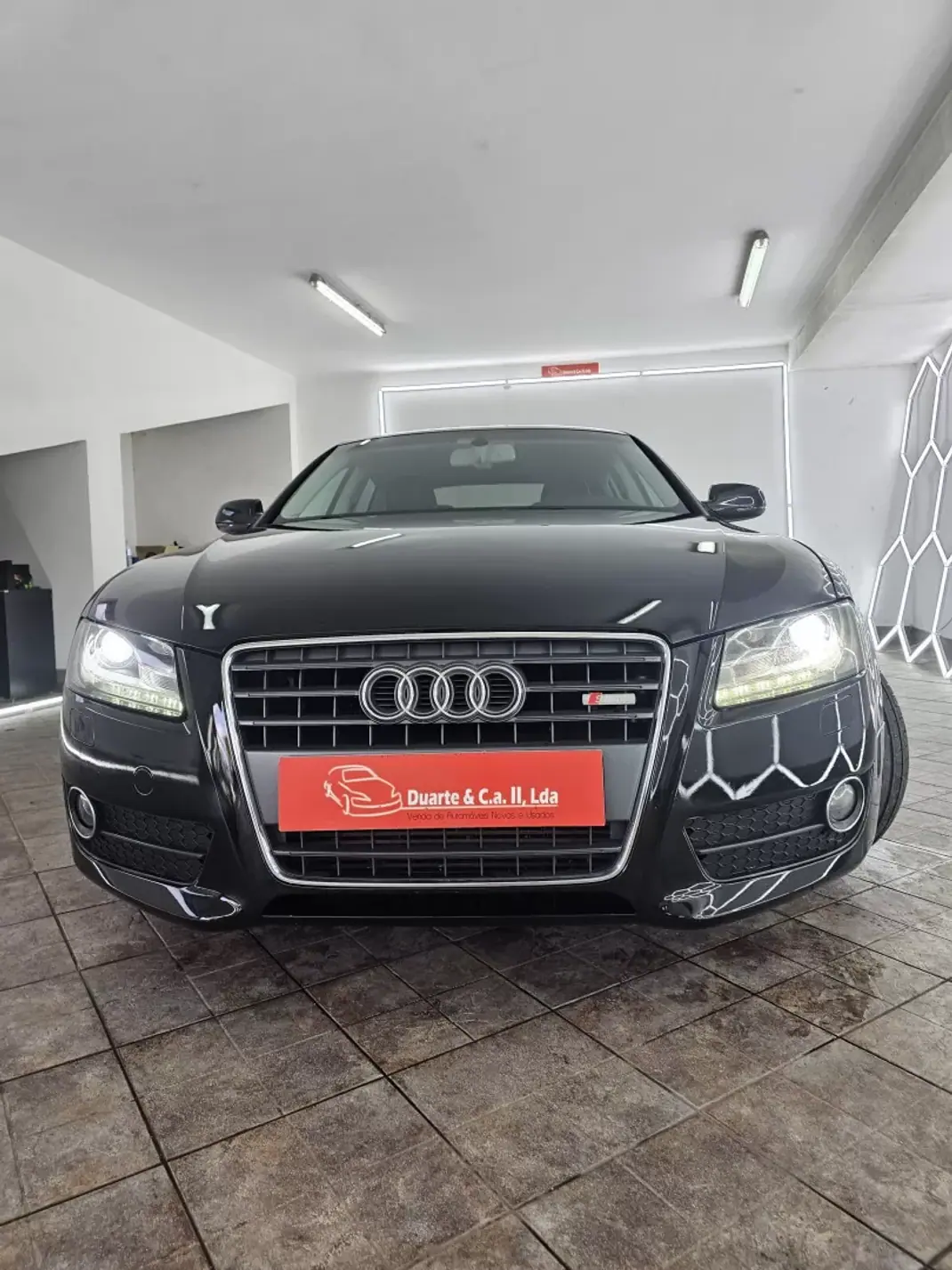 Audi A5 Sportback 2011 - 17500 EUR, 123569 km - AUTO.MOTO.pt - 123569km - foto 5 de 29