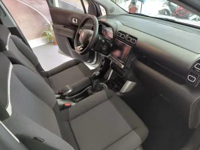 Citroën C3 Aircross 2019 - 12900 EUR, 68000 km - AUTO.MOTO.pt - 68000km - foto 20 de 21
