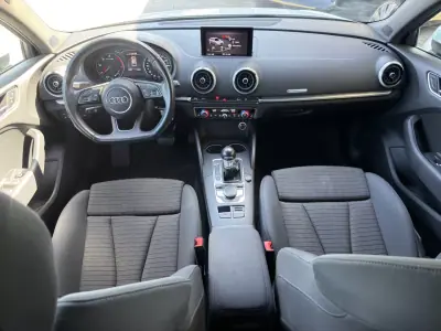 Audi A3 Sportback 2018 - 18500 EUR, 135000 km - AUTO.MOTO.pt - 135000km - foto 12 de 23