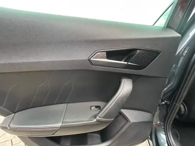 Cupra Formentor 2021 - 27000 EUR, 75000 km - AUTO.MOTO.pt - 75000km - foto 23 de 29
