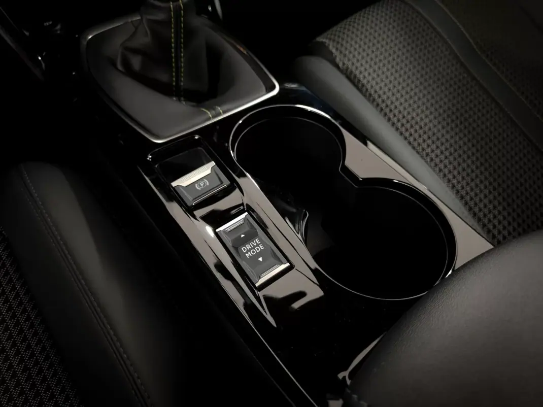 Peugeot 2008 2020 - 15990 EUR, 67000 km - AUTO.MOTO.pt - 67000km - foto 43 de 61