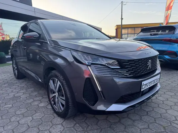 Peugeot 3008 2022 - 21750 EUR, 68000 km - AUTO.MOTO.pt - 68000km - foto 2 de 48