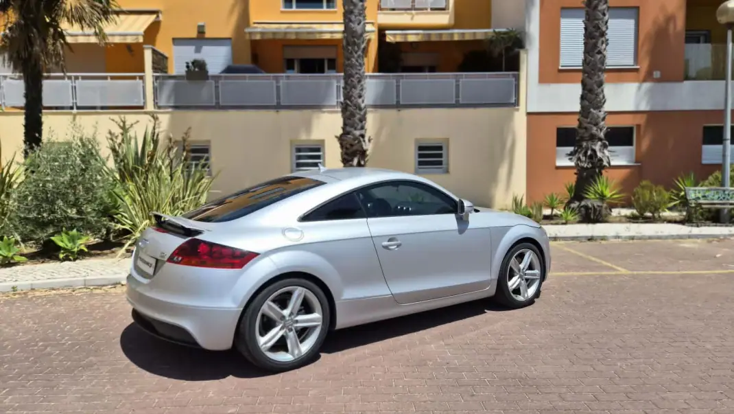 Audi TT Coupé 2011 - 17480 EUR, 165000 km - 165000km - foto 14 de 17