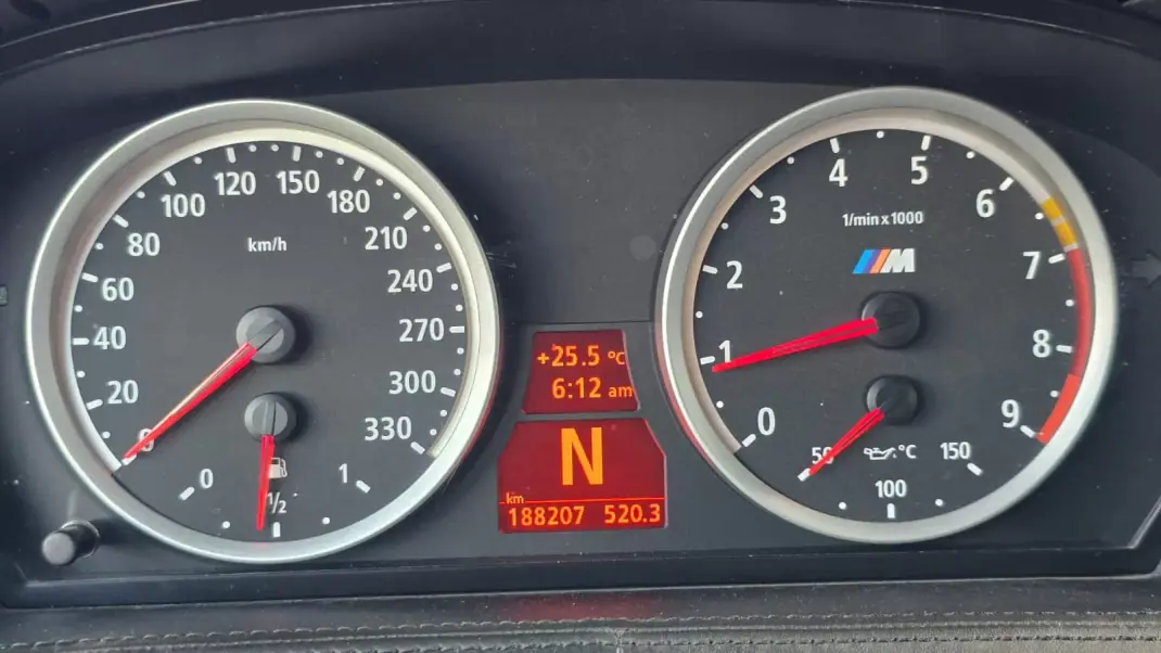 BMW M6 2005 - 55000 EUR, 188207 km - 188207km - foto 19 de 19