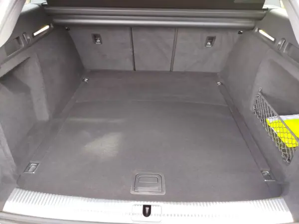 Audi A4 Avant 2021 - 27450 EUR, 60414 km - AUTO.MOTO.pt - 60414km - foto 15 de 21