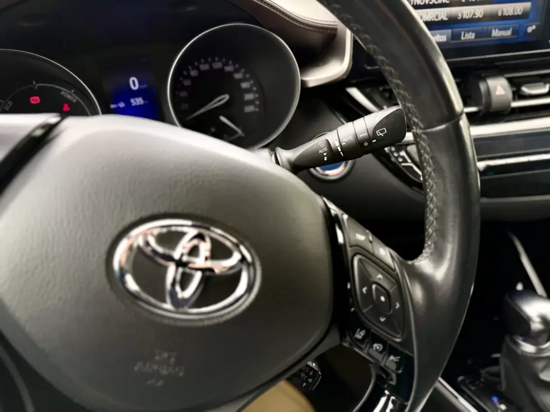 Toyota C-HR 2019 - 23950 EUR, 92000 km - 92000km - foto 20 de 25