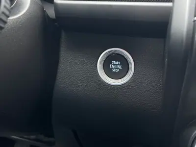 Renault Zoe 2020 - 14800 EUR, 56840 km - AUTO.MOTO.pt - 56840km - foto 33 de 42