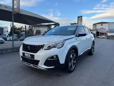 Peugeot 3008 2016 - 18990 EUR, 149800 km - AUTO.MOTO.pt - 149800km - foto 3 de 34