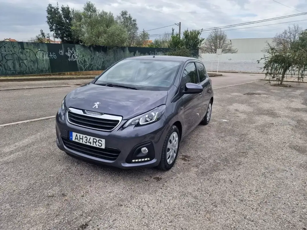 Peugeot 108 2021 - 11000 EUR, 62048 km - AUTO.MOTO.pt - 62048km - foto 3 de 32