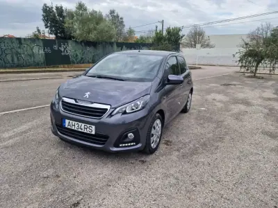 Peugeot 108 2021 - 11000 EUR, 62048 km - AUTO.MOTO.pt - 62048km - foto 3 de 32