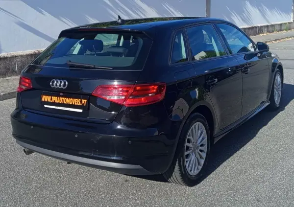 Audi A3 2016 - 11990 EUR, 206100 km - AUTO.MOTO.pt - 206100km - foto 5 de 16