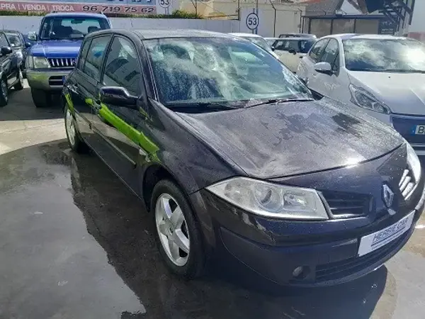 Renault Mégane Break 2007 - 4500 EUR, 262000 km - AUTO.MOTO.pt - 262000km - foto 2 de 13
