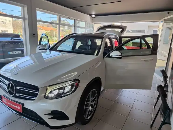 Mercedes-Benz GLC 220 2015 - 27450 EUR, 178000 km - AUTO.MOTO.pt - 178000km - foto 18 de 39