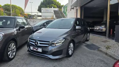 Mercedes-Benz B 180 2017 - 15990 EUR, 120000 km - AUTO.MOTO.pt - 120000km - foto 27 de 27