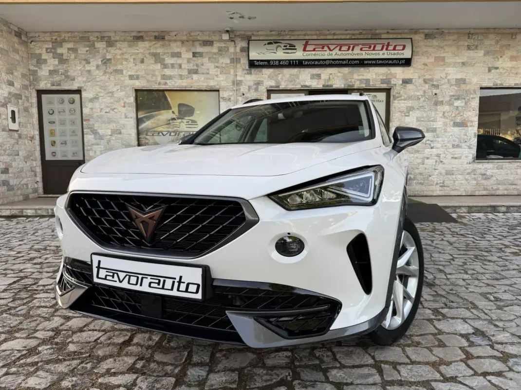 Cupra Formentor 2023 - 27500 EUR, 32000 km - AUTO.MOTO.pt - 32000km - foto 1 de 40