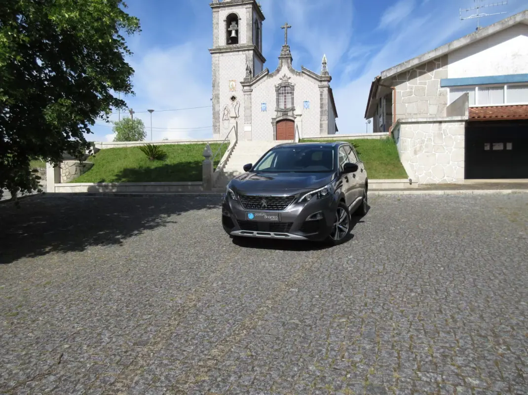 Peugeot 5008 2017 - 20490 EUR, 161000 km - AUTO.MOTO.pt - 161000km - foto 1 de 57
