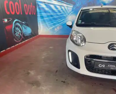 Citroën C1 2014 - 6750 EUR, 105000 km - AUTO.MOTO.pt - 105000km - foto 10 de 32