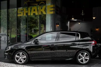 Peugeot 308 2020 - 17990 EUR, 142466 km - AUTO.MOTO.pt - 142466km - foto 5 de 45