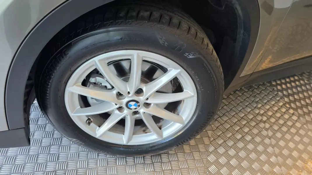 BMW X1 2016 - 22500 EUR, 76896 km - AUTO.MOTO.pt - 76896km - foto 32 de 61
