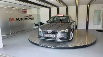 Audi A3 Sportback 2013 - 9900 EUR, 274066 km - AUTO.MOTO.pt - 274066km - foto 11 de 58