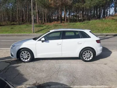 Audi A3 Sportback 2013 - 13000 EUR, 193468 km - AUTO.MOTO.pt - 193468km - foto 5 de 28