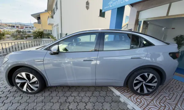 Volkswagen ID.5 2023 - 30950 EUR, 87000 km - AUTO.MOTO.pt - 87000km - foto 6 de 24