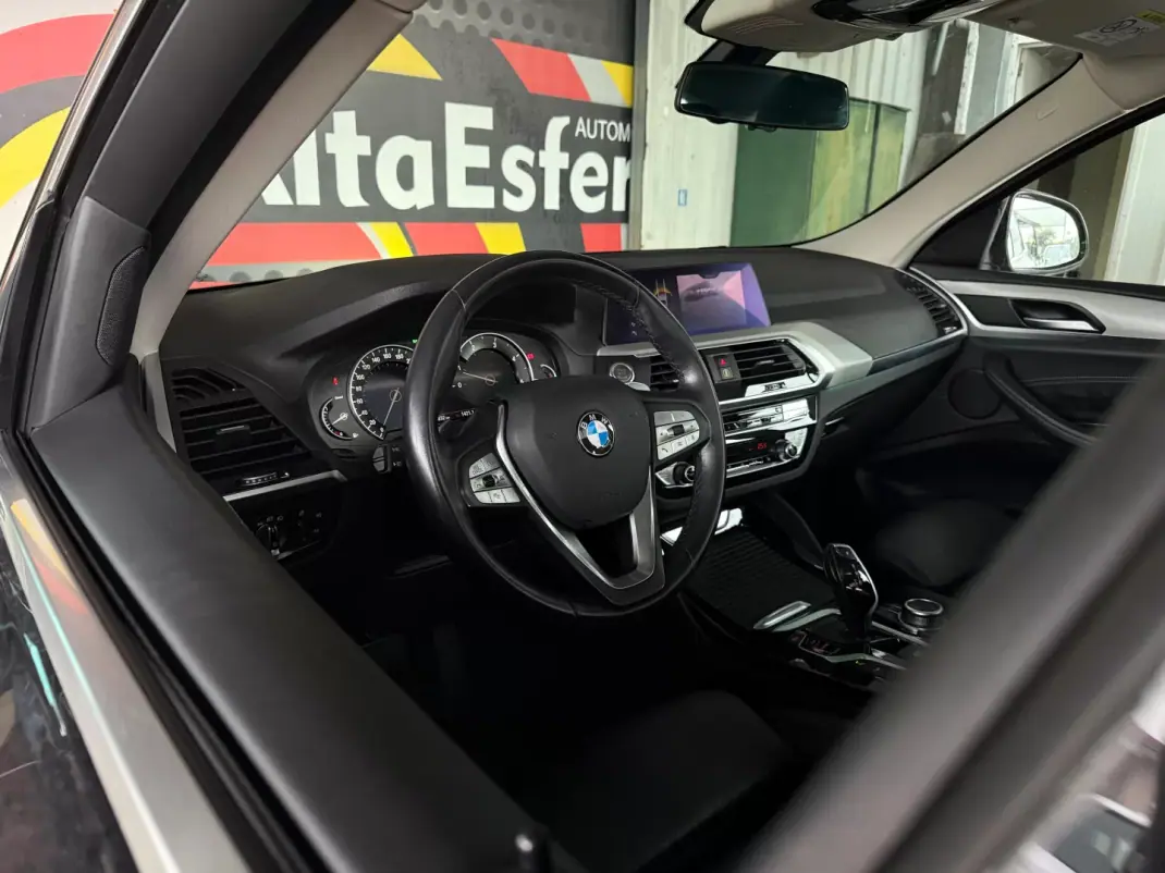 BMW X4 2021 - 45900 EUR, 110000 km - AUTO.MOTO.pt - 110000km - foto 11 de 30